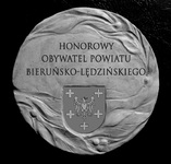 Awers medali__dla_Honorowych_Obywateli_Powiatu_przyznanych_w_2010_roku